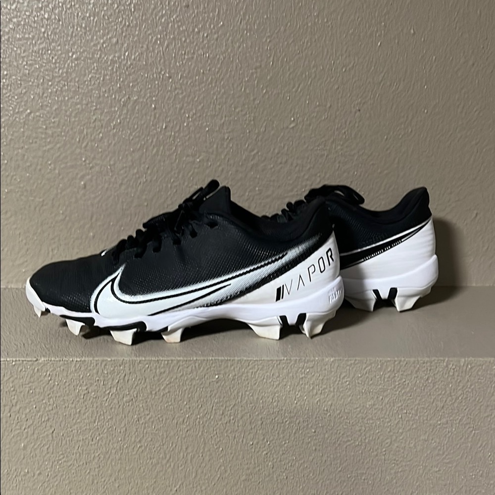 Nike Vapor Black and White Men's Cleats